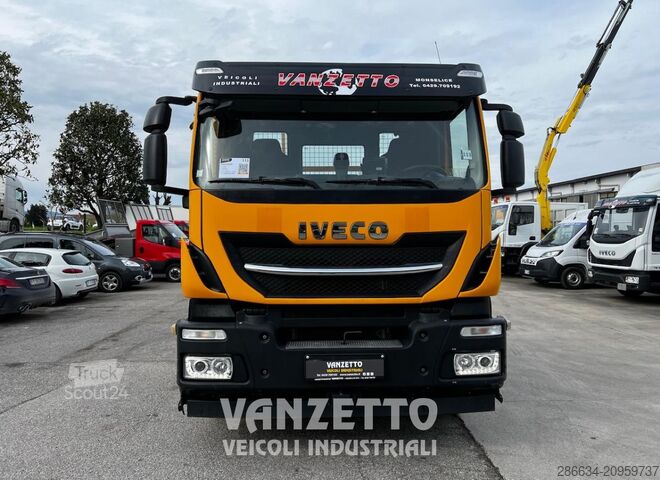 Dépanneuse Iveco STRALIS 260S36