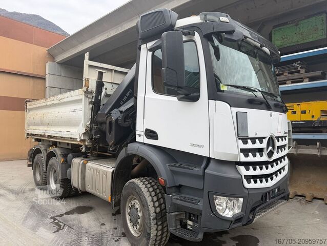 ανατρεπόμενο φορτηγό Mercedes-Benz AROCS 3351
