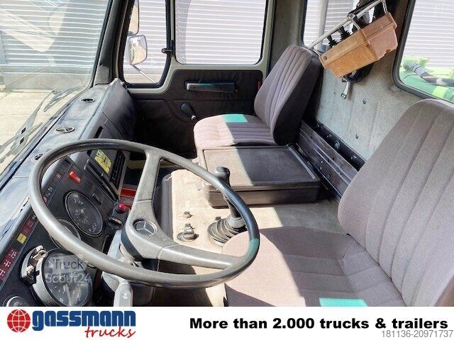 LKW mit Pritsche (offen) Mercedes-Benz 2635 6x4, V8, Heckkran Palfinger PK 28000, Funk,