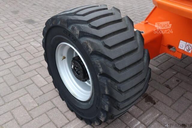 Nivelletty teleskooppinen työtaso JLG 520AJ Valid inspection, *Guarantee! Diesel, 4x4 Dr