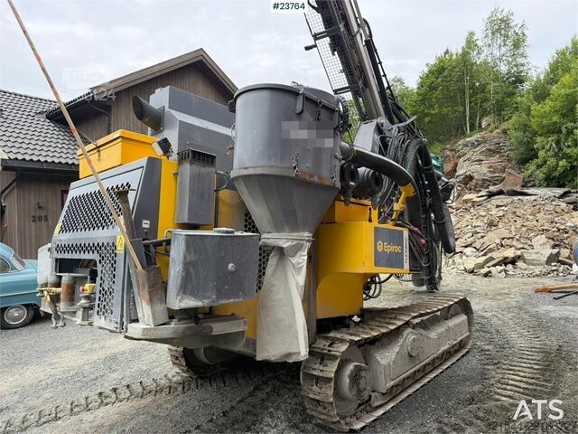 Būvniecības iekārta Atlas Copco Flexiroc T30R-01 drill rig with ROC 1640+ hammer