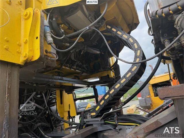 Foreuse à terre  Boomer E2-C22 tunnel rig. WATCH VIDEO