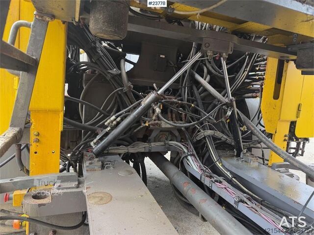 Foreuse à terre  Boomer E2-C22 tunnel rig. WATCH VIDEO