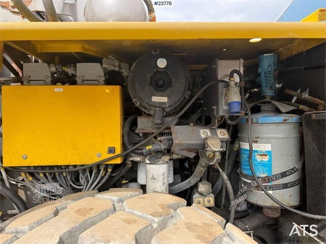 Foreuse à terre  Boomer E2-C22 tunnel rig. WATCH VIDEO