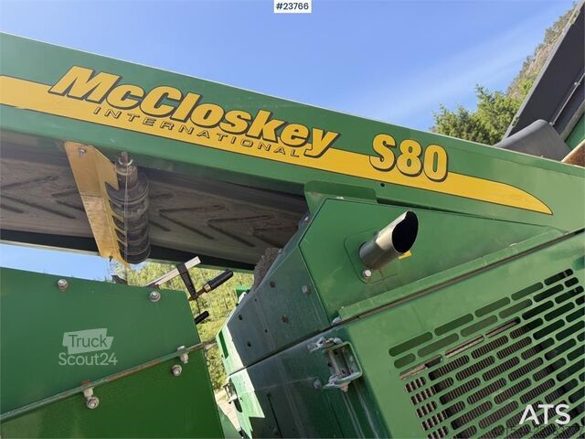 Screeningsanlegg McCloskey S80 screening plant with Svedala Arbrå cone crushe
