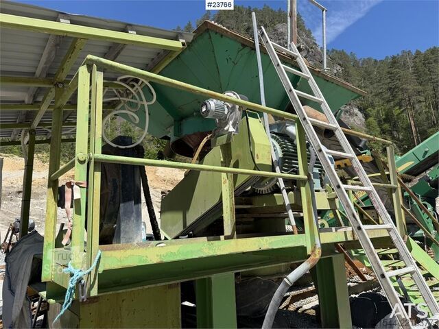 Screeningsanlegg McCloskey S80 screening plant with Svedala Arbrå cone crushe