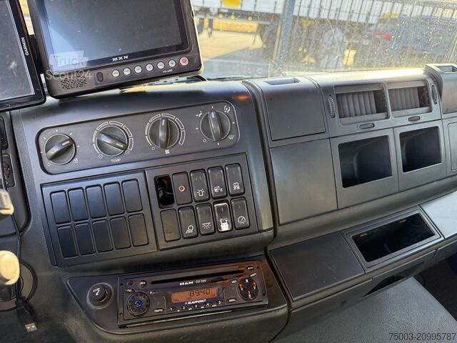 Camion benne MAN TGL 12.240 Haken