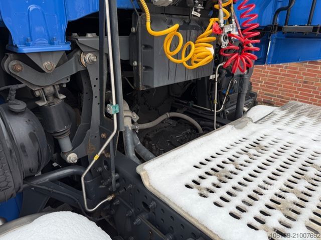 Tracteur routier standard IVECO AS 440 ST 460 PS LNG - Retarder  ACC Leder