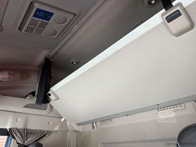 Tracteur routier standard IVECO AS 440 ST 460 PS LNG - Retarder  ACC Leder