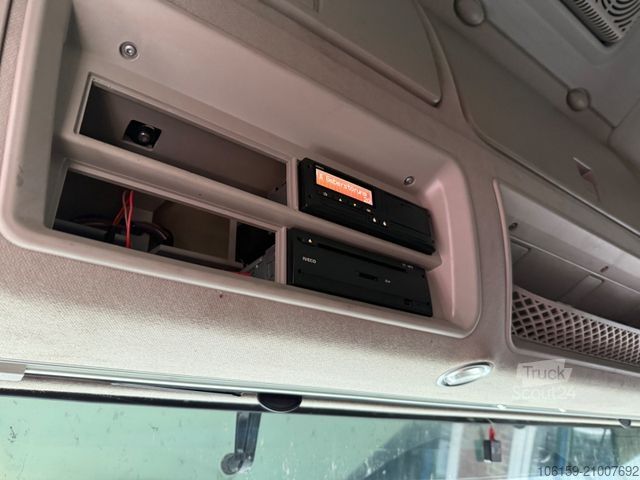 Tracteur routier standard IVECO AS 440 ST 460 PS LNG - Retarder  ACC Leder