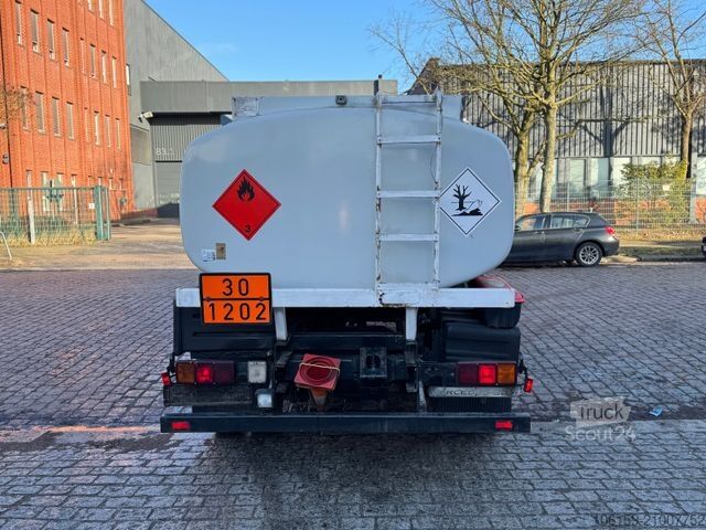 Camion-citerne MERCEDES-BENZ 914 / Diesel+Heizoel / 1 Kammer