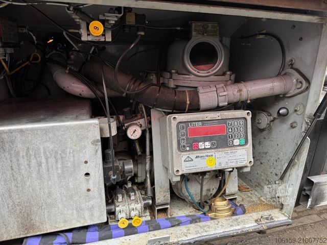 Camion-citerne MERCEDES-BENZ 914 / Diesel+Heizoel / 1 Kammer