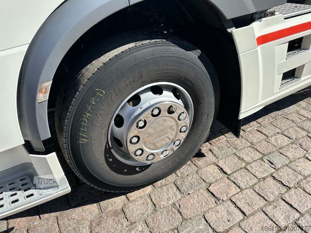 Standaard trekker DAF XF 460 / ADR /EL/EXII/OX/AT / E6 / Retarder