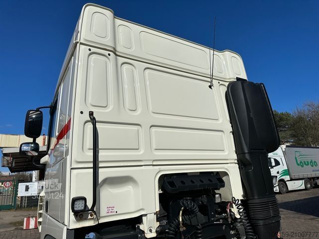 Standaard trekker DAF XF 460 / ADR /EL/EXII/OX/AT / E6 / Retarder