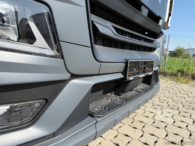 Камион платформа с брезент MAN TGS 26.440 6x2 Lift+Lenk  Gomm Pritsche + Lbw 2t