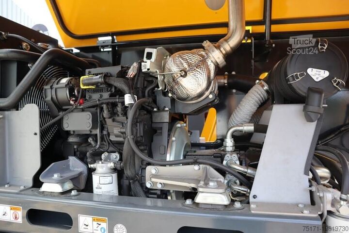 Piattaforma telescopica Haulotte HT28RTJ Pro Guarantee! 4x4x4 Drive, 28 m Working H