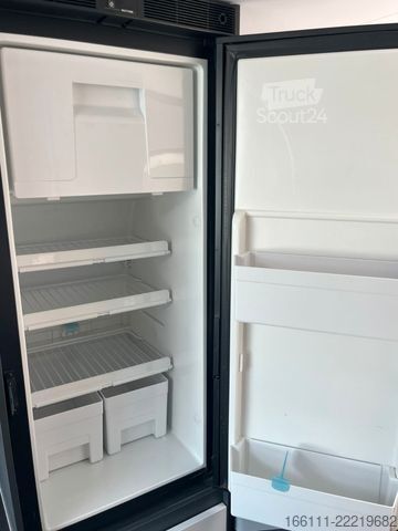Autocaravana ADRIA Twin 640 SLB-Einzelbetten-Top-Ausstattung-AHK