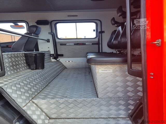 Fourgon personnalisé Mercedes-Benz -1124 F 4 x 2