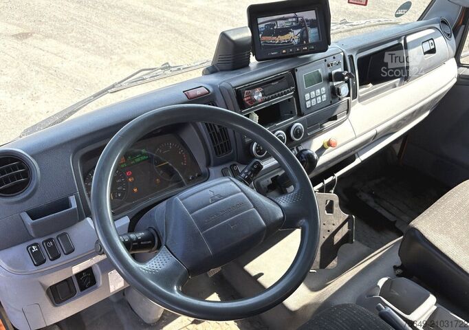 Vuilniswagen Mitsubishi Fuso 7C18 4x2 Fuso 7C18 4x2, Zöller Micro XL 7, Zöller Schüttung