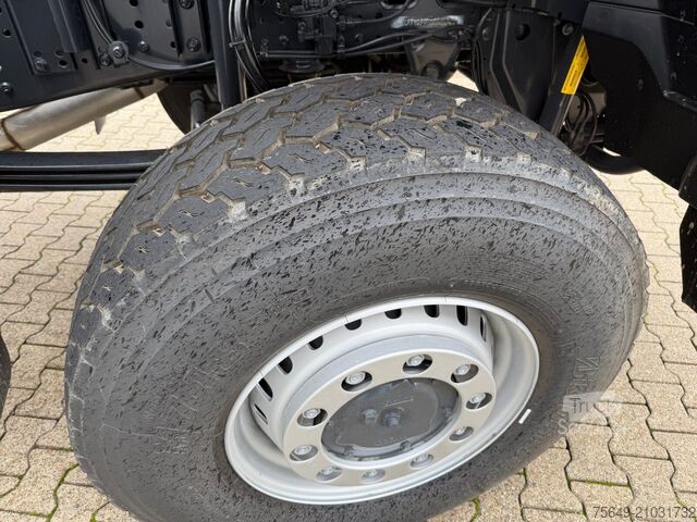 Grue à tour Iveco-Magirus T-Way 360 6x6 T-Way 360 6x6, Kran 12-21m/t