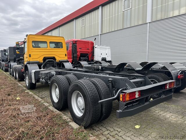 Lastbilchassi Mercedes-Benz Axor 2629 K 6x4 Axor 2629 K 6x4, PTO, Steel, Manual, 6-Zylinder