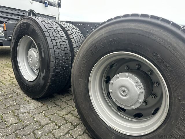 Lastbilchassi Mercedes-Benz Axor 2629 K 6x4 Axor 2629 K 6x4, PTO, Steel, Manual, 6-Zylinder