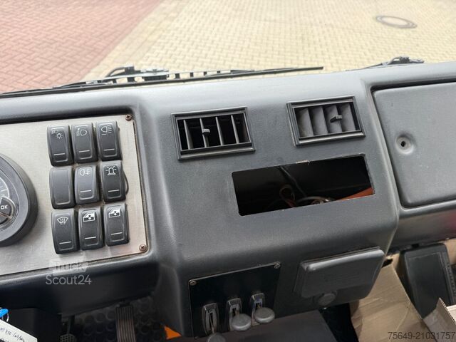 Roll-off tipper truck Aebi AEBI Schmidt MT750 4x4 AEBI Schmidt MT750 4x4, Winterdienstausstattung, City-Abroller, 2x AHK