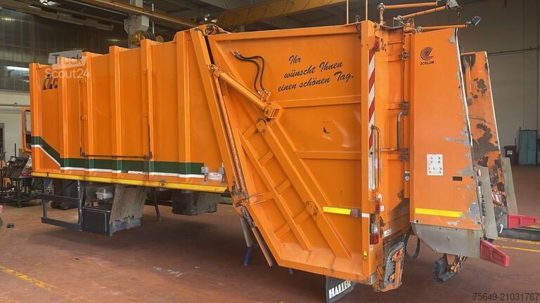 Spezial-LKW M21X2C mit Zöller Schüttung M21X2C mit Zöller Schüttung