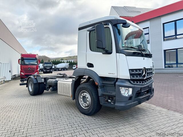 Camion porte-voitures Mercedes-Benz Arocs 1840 L 4x2 Arocs 1840 L 4x2, MultimediaCockpit, Navi