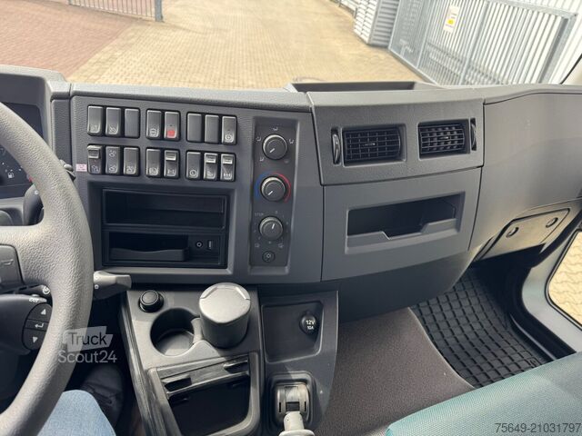 Grue à tour FL 280 4x4 FL 280 4x4 mit 10-13 m/t Kran