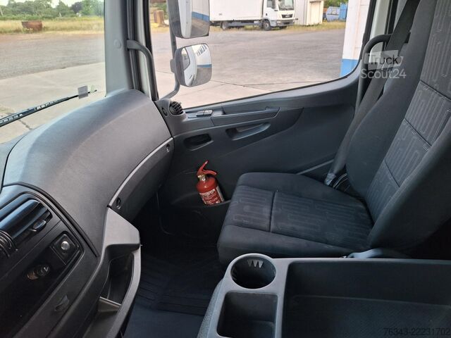 Camião de caixa fechada Mercedes-Benz ATEGO 1218 L - E6