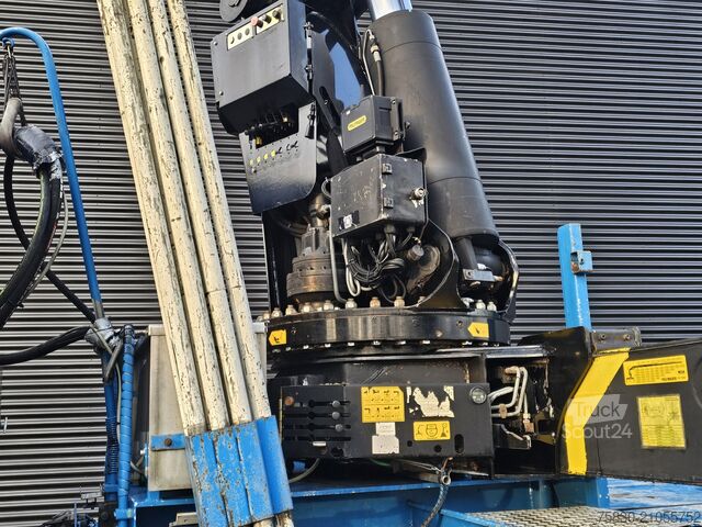 Volume SCM Volvo FH420 6x2*4 / SEMITRAILER + PALFINGER 720002 CR...