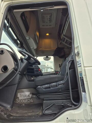 Standard tractor DAF XF 530 FT SUPER SPACE CAB ZF INTARDER