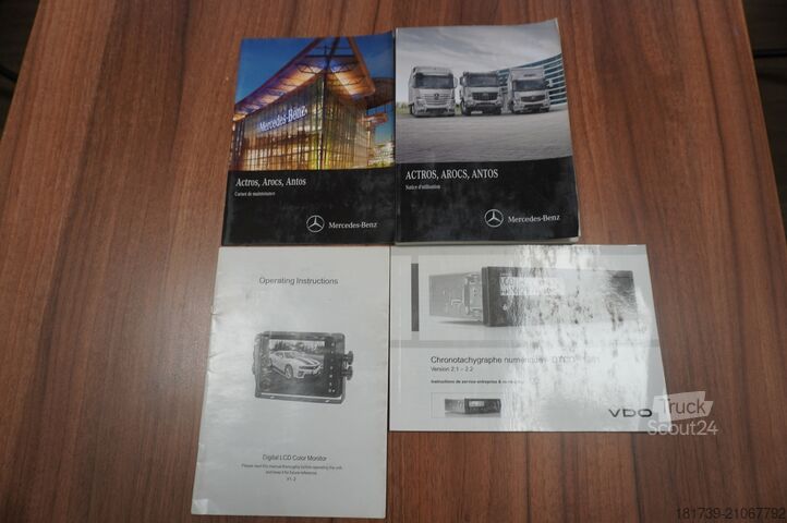 Iki taraflı damperli kamyon Mercedes-Benz Arocs 2636 6x4 / 2-way tipper / Fassi