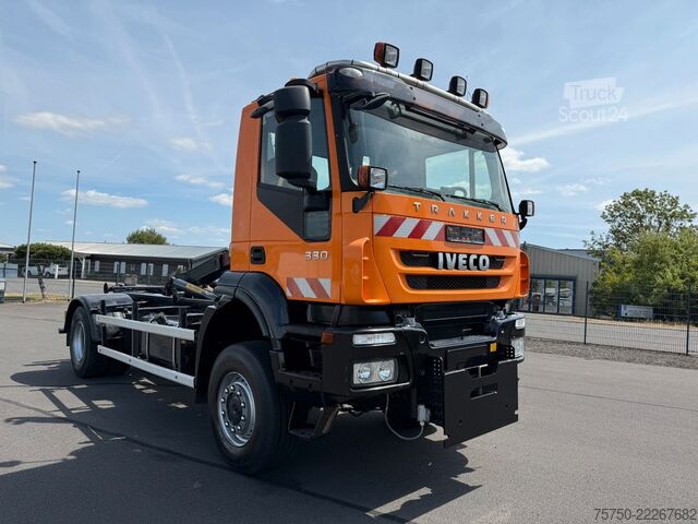Jiný IVECO Trakker 330 EEV- Winterdienst- Palfinger
