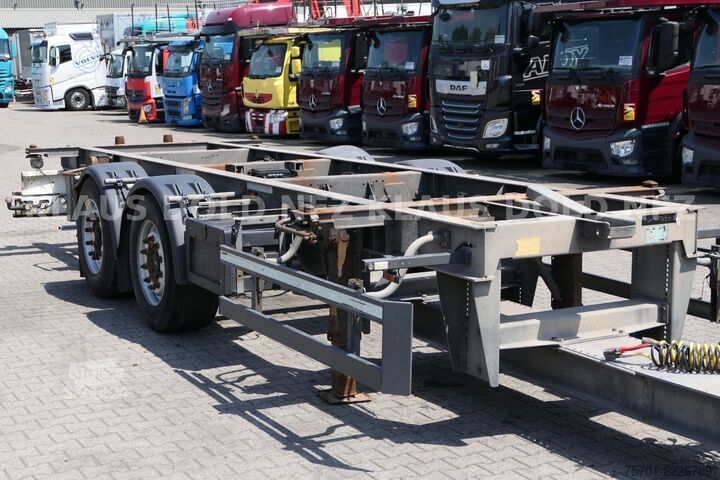 Reboque de chassis intercambiável SCHMITZ CARGOBULL SGF C2 Tandem BDF Wechselfahrgestell SAF-Achsen