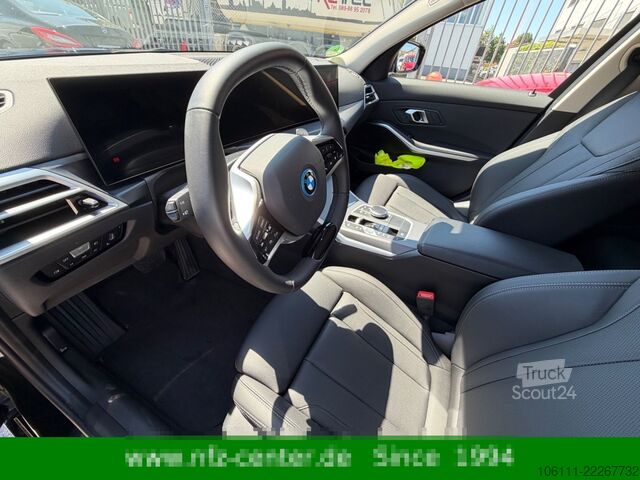 Мікроавтобус BMW 330e Touring AHK GARANTIE