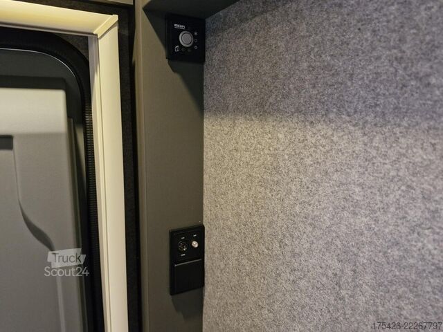 Autocaravana semi-integrada DETHLEFFS Trend Active T 7057 EB