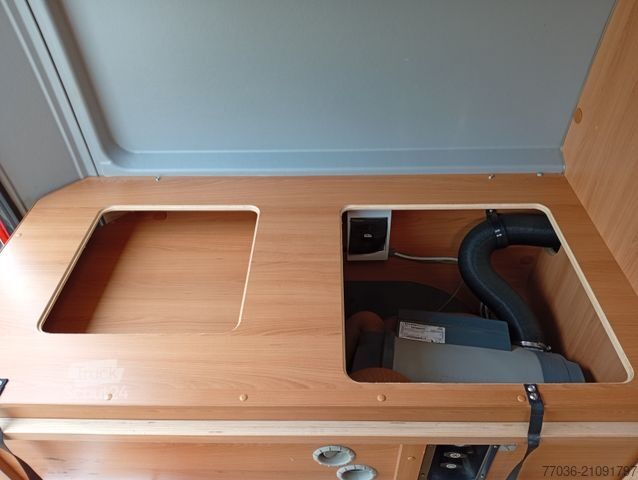 Autocaravana PÖSSL WIN 2,160 PS,Klim Automatik,Luftfahrw.2,5toKuppl