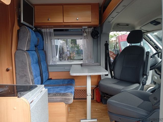 Autocaravana PÖSSL WIN 2,160 PS,Klim Automatik,Luftfahrw.2,5toKuppl