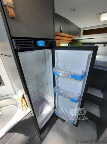 Half-integraal camper HYMER/ERIBA ML-T 570 Crossover Verfüg./Sparen Sie 11.980,- ¤