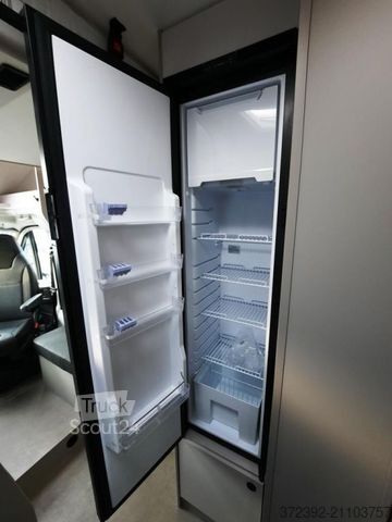 Teilintegriertes Wohnmobil LMC Tracer 730 EL Verfüg./Neuheit/Mj. 2026