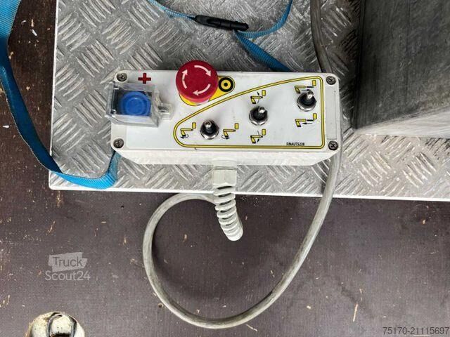 ανυψωτική πλατφόρμα τοποθετημένη σε φορτηγό Renault Master 2.3 dCi / France Elevateur 121FT, 12m