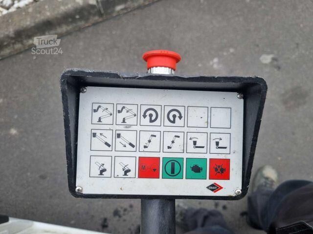 ανυψωτική πλατφόρμα τοποθετημένη σε φορτηγό Renault Master 2.3 dCi / VERSALIFT ETL-32, 12,5m