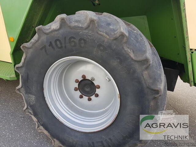 Skābbarības smalcinātājs Krone BIG X 700