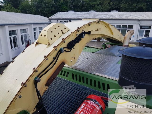 Skābbarības smalcinātājs Krone BIG X 700
