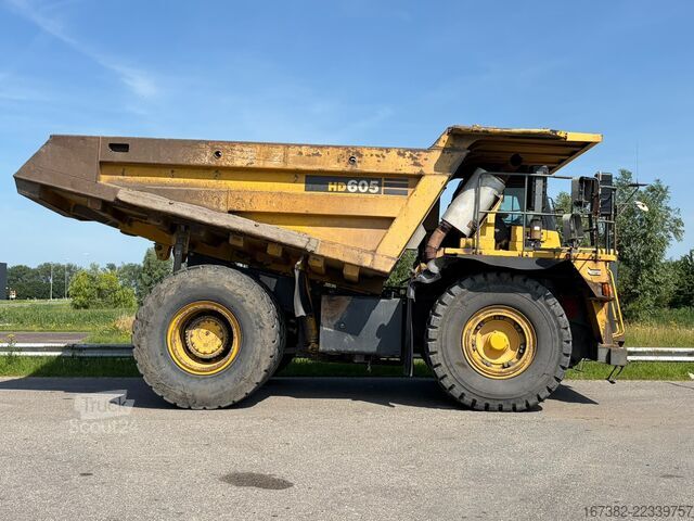 Pašizgāzējs Komatsu HD605-7