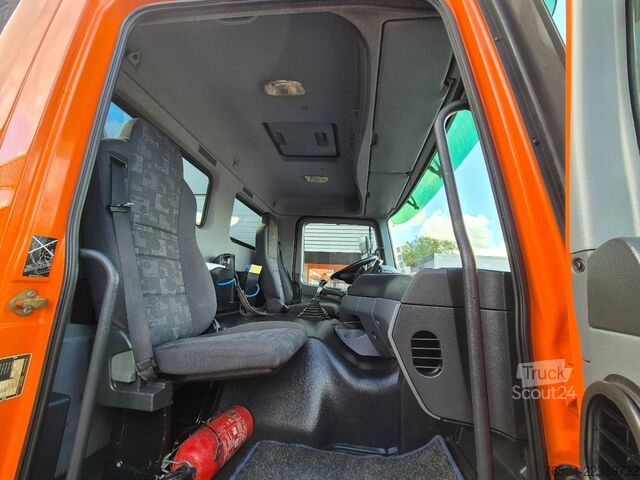Sistema de brazo de gancho Mercedes-Benz Actros 3241 8X4 Containersysteem/ 20T HMF crane...
