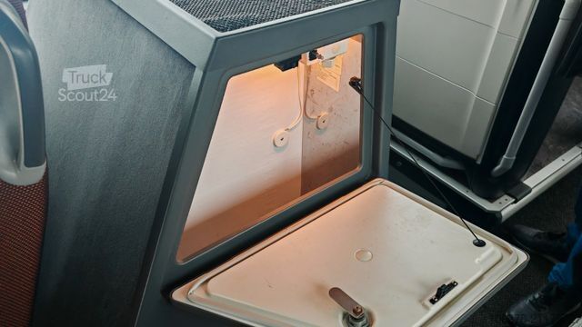 Autocarro de turismo SETRA S 516 HD