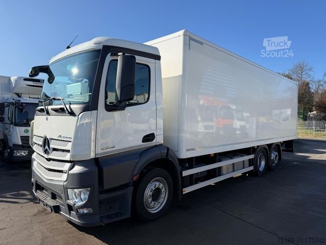 Camião de caixa fechada MERCEDES-BENZ ACTROS 2532 L Koffer 8,15 m LBW 1,5 T*LENK